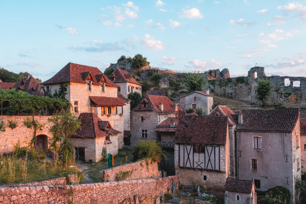 Lever de soleil sur Saint-Cirq